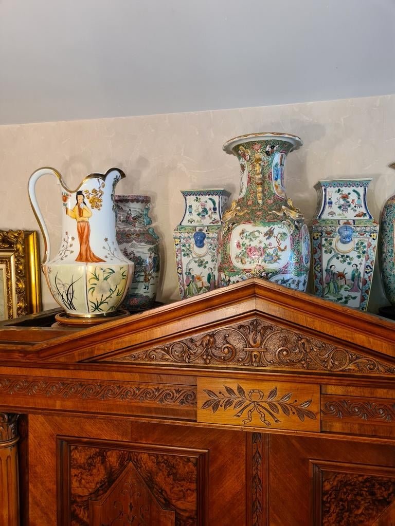 Vazen, Tickets en Kaartjes, Musea