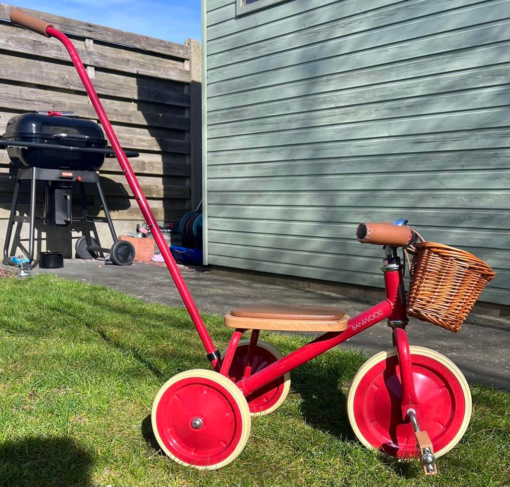 Banwood trike driewieler, Fietsen en Brommers, Ophalen, Zo goed als nieuw, Duwstang