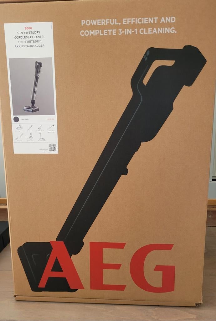 aspirateur AEG 8000 IN 3 IN 1 CLEANING, Electroménager, Aspirateurs, Enlèvement, Neuf, Aspirateur d'eau