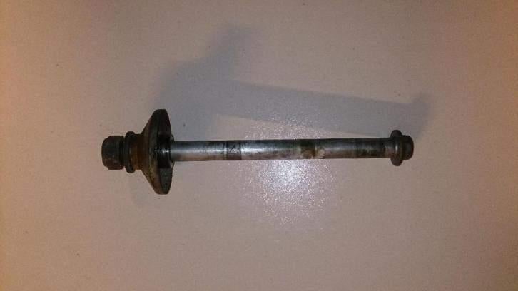 Kawasaki KZ250 voorwielas Z250 wielas Z250LTD steekas vooras, Ophalen of Verzenden, Gebruikt