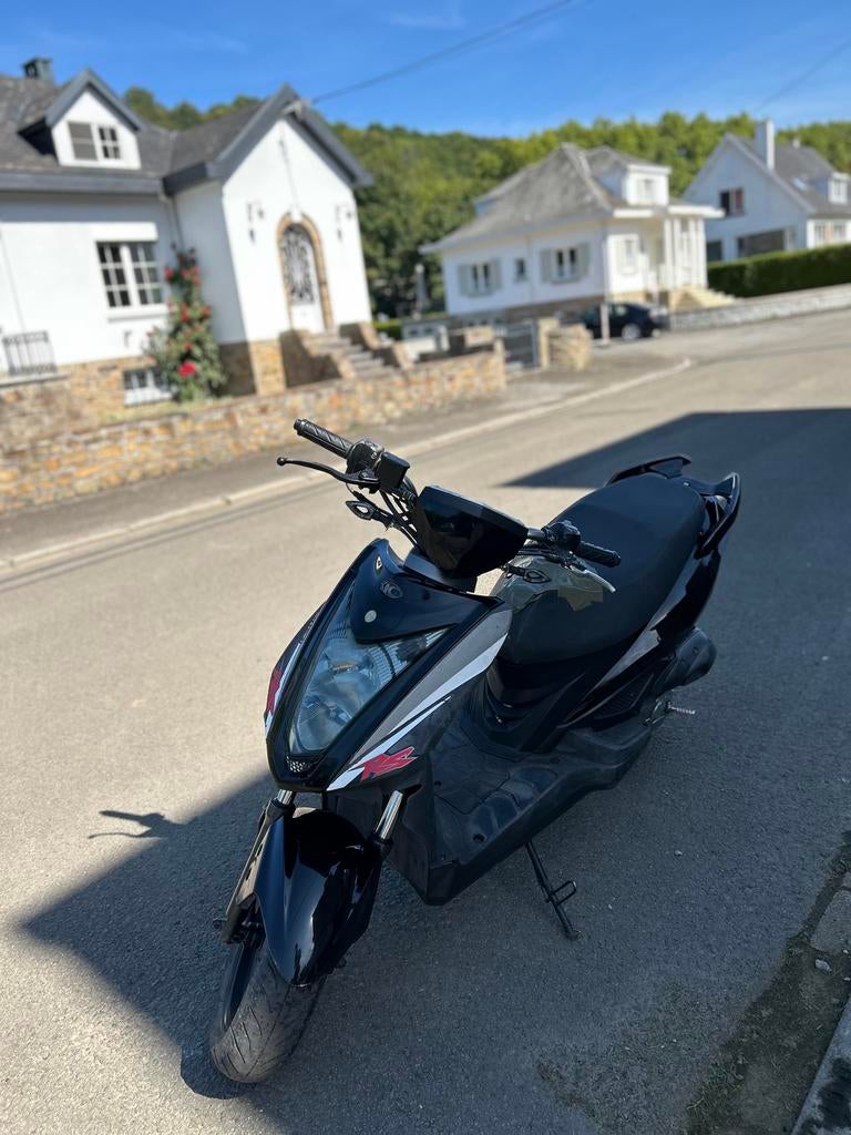 Scooter Kymco Agility 50 RS 2T, Vélos & Vélomoteurs, Scooters | Kymco, Utilisé, Agility, Classe B (45 km/h), Deux-temps, Enlèvement