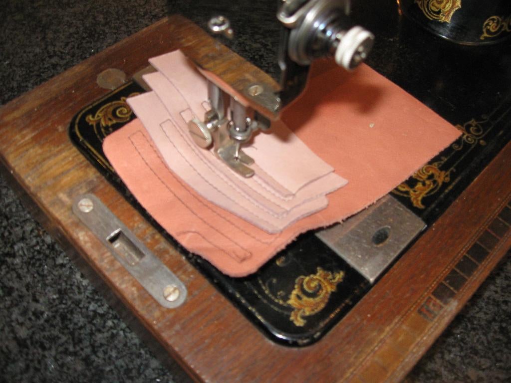 Naaimachine (leerstikker), Enlèvement, Utilisé, Machine à coudre