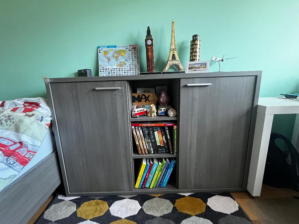 Tijdloze klassiek grijze commode Luca (voor baby en tiener), Kinderen en Baby's, Ophalen, Gebruikt, Commode
