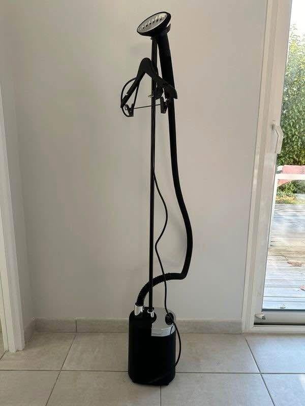 SteamOne Minilys Plus  kledingstomer (zo goed als nieuw), Elektronische apparatuur, Strijkijzers en Strijkplanken, Ophalen, Zo goed als nieuw