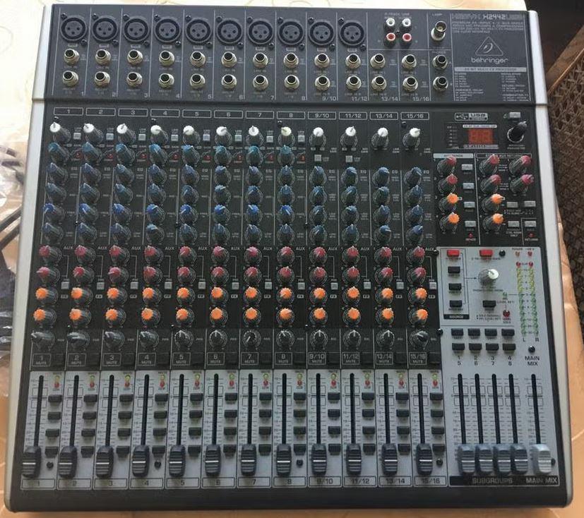 Behringer xenix x2442 USB mengpaneel als nieuw SPOTPRIJS, Enlèvement, Comme neuf, 10 à 20 canaux, Entrée micro