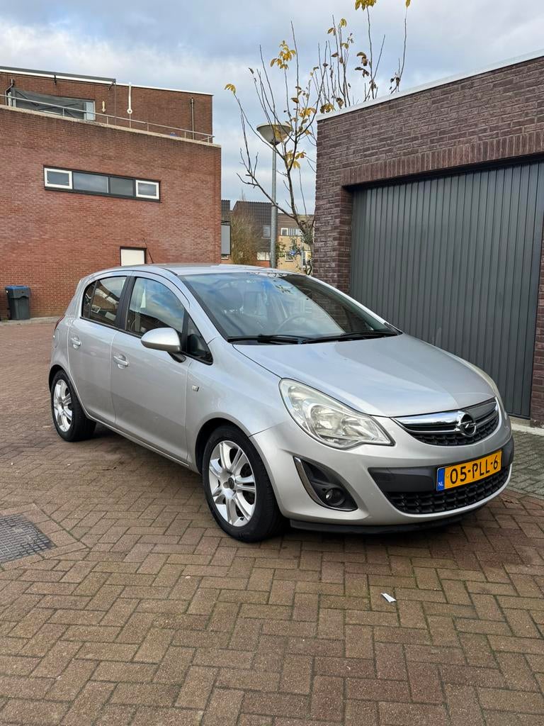 Opel Corsa 1.4 (2011) | APK 07-2026 | Rijklaar & Zuinig!, Auto's, Handgeschakeld, Particulier, Airconditioning, Corsa