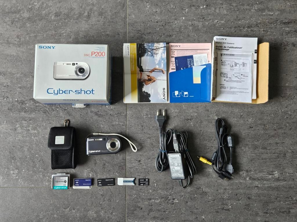 Sony Cyber-shot DSC-P200 compleet: doos, tas, cards, Enlèvement, Sony