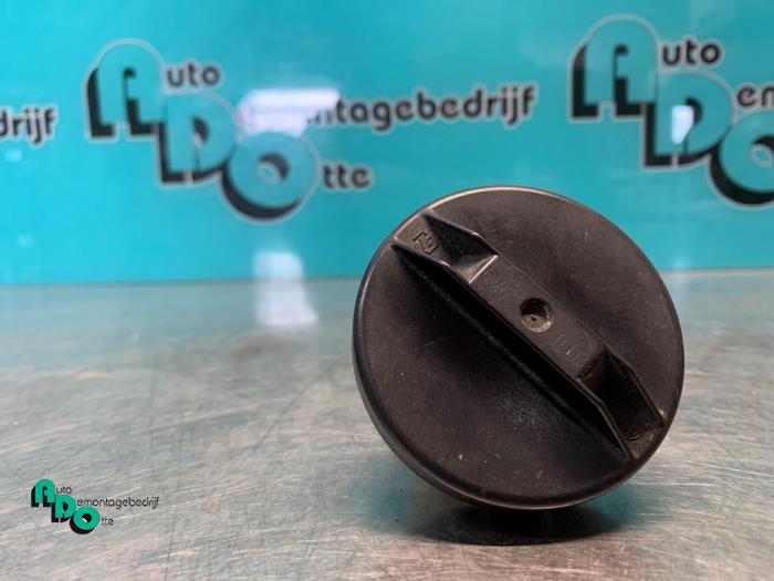 Tankdop van een Toyota Corolla (Corolla 96-) (205), Gebruikt, -, -, Ophalen of Verzenden