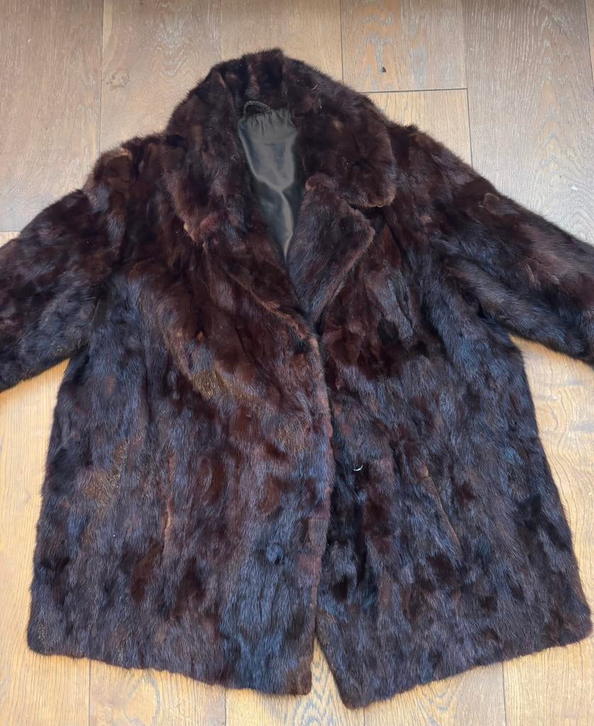 Vintage nerts bontjas, goede staat. Tailleert zeer ruim., Kleding | Dames, Ophalen, Zo goed als nieuw