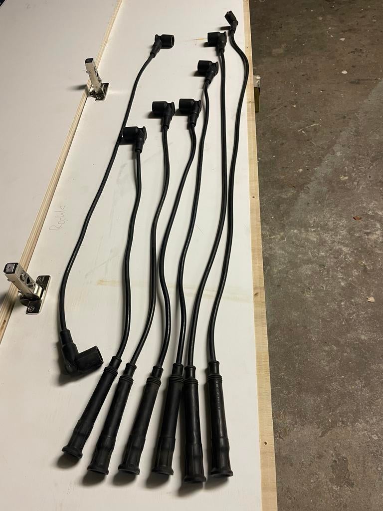 Complete bougiekabelset voor de BMW M30 motoren, Enlèvement ou Envoi, Utilisé, BMW
