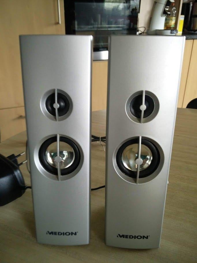 Luidsprekerboxen.  2X., Enlèvement ou Envoi, Utilisé, Autres marques