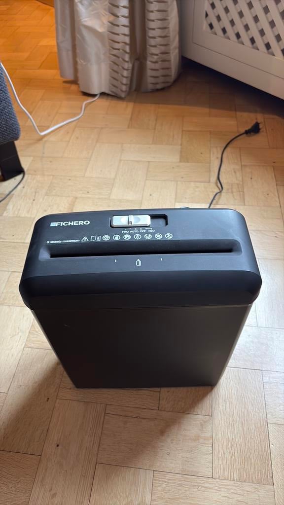 Destructeur de documents, Enlèvement, Comme neuf