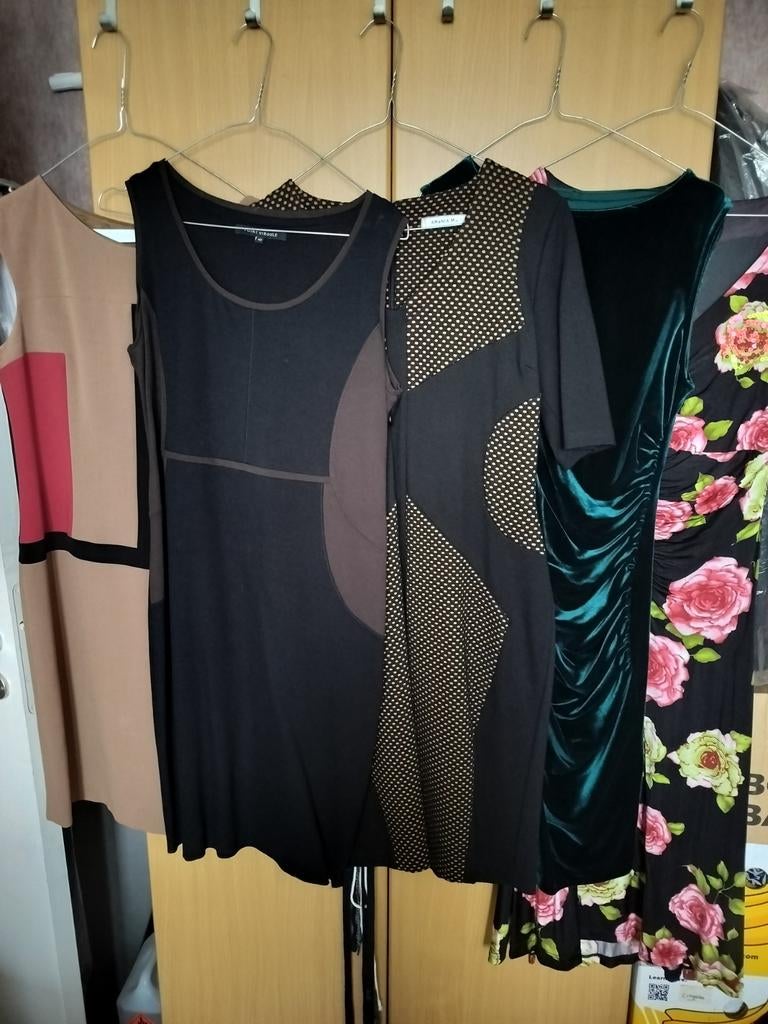5st. pakket dameskleedjes  maat 40, Kleding | Dames, Dames-kledingpakketten, Ophalen, Gedragen, Maat 38/40 (M)