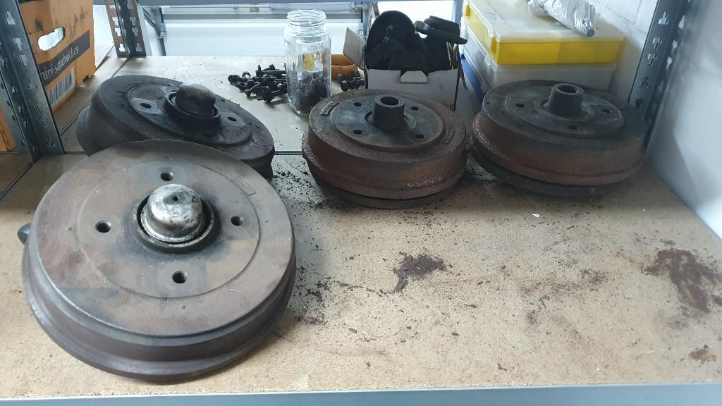 VW Cox 1303 – freins à tambour avant & arrière (d’origine), Autos : Pièces & Accessoires, Enlèvement, Utilisé, Volkswagen