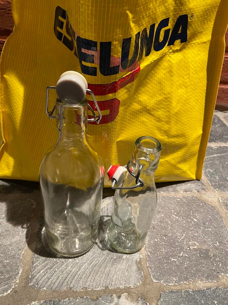 Flacons avec fermeture à clip, Enlèvement, Comme neuf