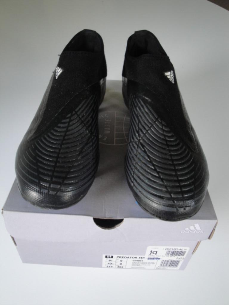 Chaussures football sans lacet ADIDAS Predator 43 1/3, Enlèvement ou Envoi, Comme neuf, Chaussures