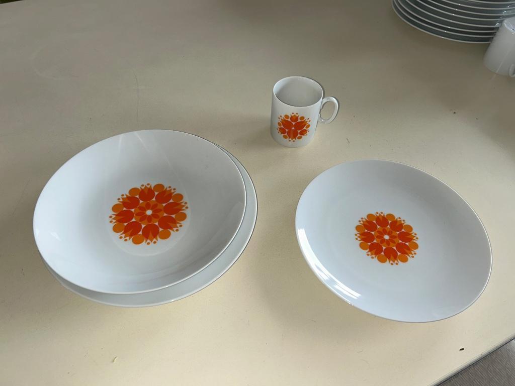 Vintage servies, Huis en Inrichting, Ophalen, Zo goed als nieuw, Overige stijlen, Compleet servies