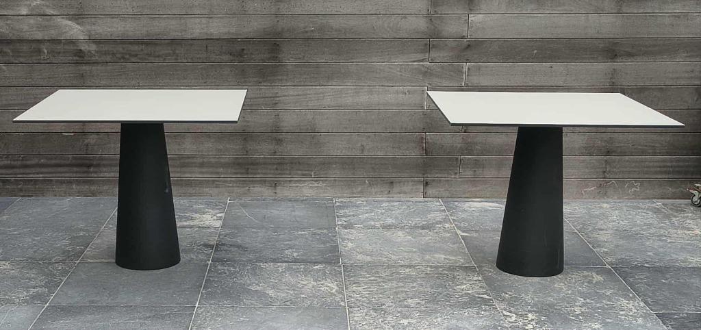 2 tables à conteneurs MOOOI 90x90x72, Jardin & Terrasse, Tables de jardin, Utilisé, Carré, Autres matériaux, Enlèvement