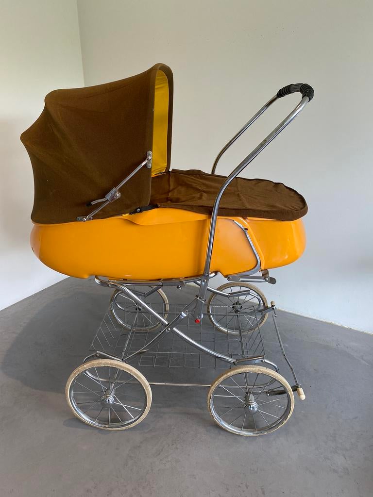 Luigi Colani baby buggy model Cocon design, Ophalen, Gebruikt, Kinderwagen