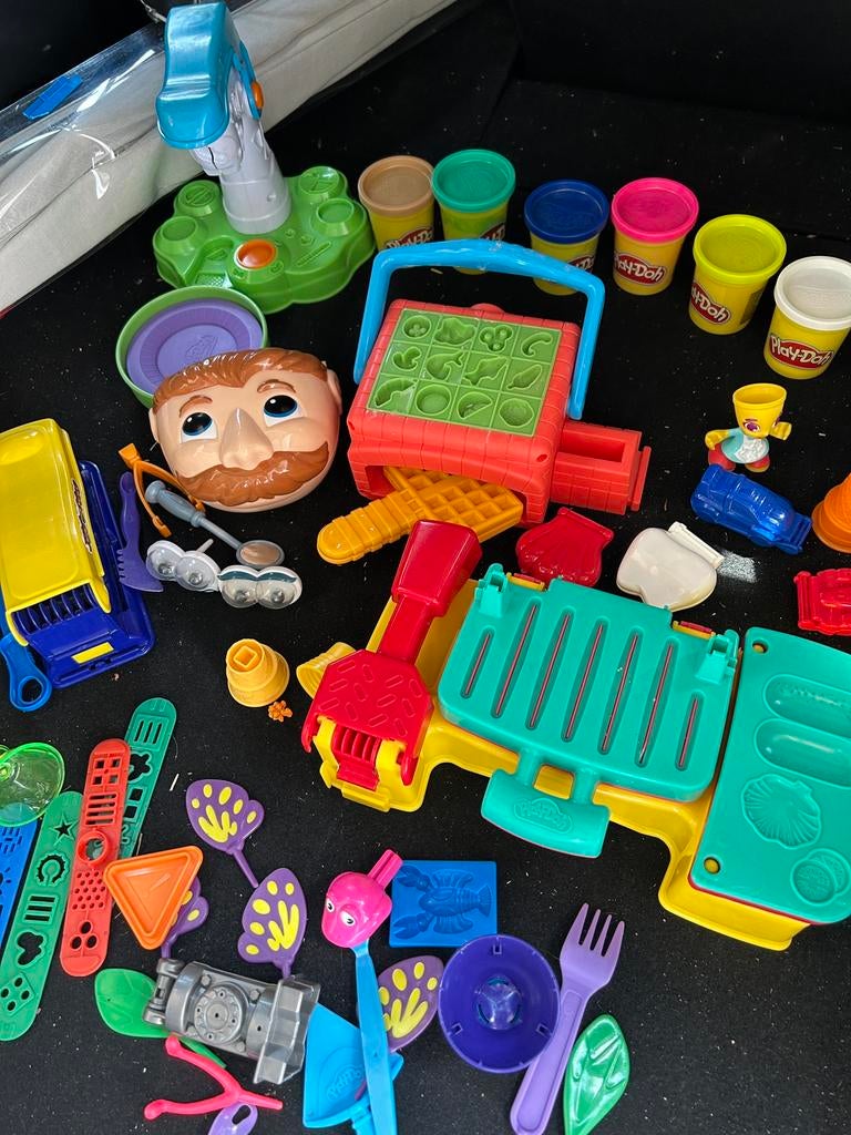 Play doh - grand lot avec le dentiste barbecue etc., Enlèvement, Utilisé
