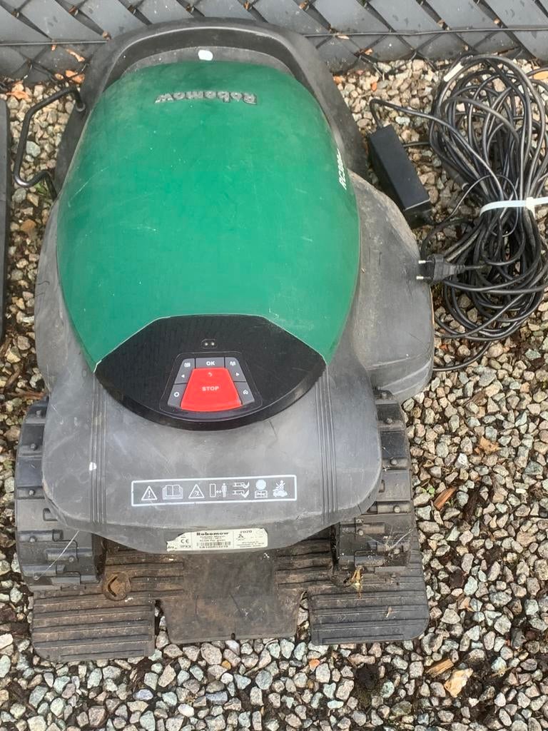 Robomow Robot en huisje voor onderdelen, Fonction de mulching, Tondeuses à gazon sur batterie, 40 à 49 cm, Enlèvement