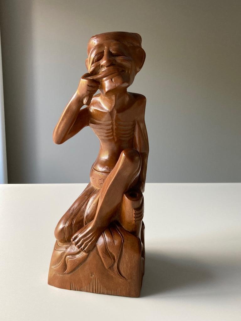 Indonesisch houten beeld periode 1950, Envoi