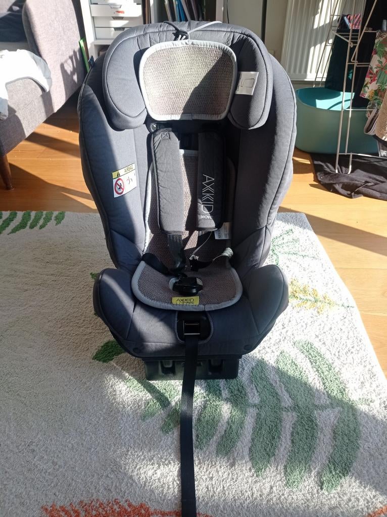 AXKID move kinderzitje groep 1/2, Kinderen en Baby's, Autostoeltjes, Autogordel of Isofix, Zijbescherming, Zo goed als nieuw, 9 t/m 36 kg