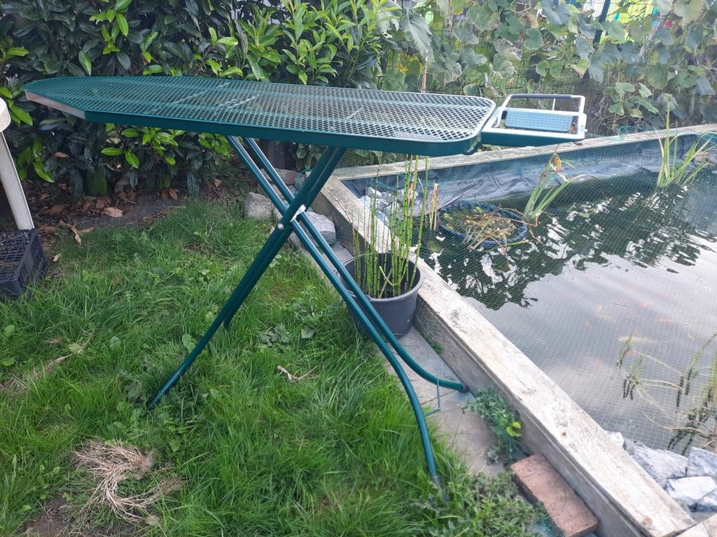 Brabantia strijkplank 1,25 m x 38 cm solide vintage, Elektronische apparatuur, Strijkijzers en Strijkplanken, Ophalen, Zo goed als nieuw