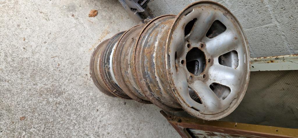 Stalen velgen 15" 6 gaats, Autos : Pièces & Accessoires, Enlèvement, Utilisé, Véhicule tout-terrain, Jante(s)