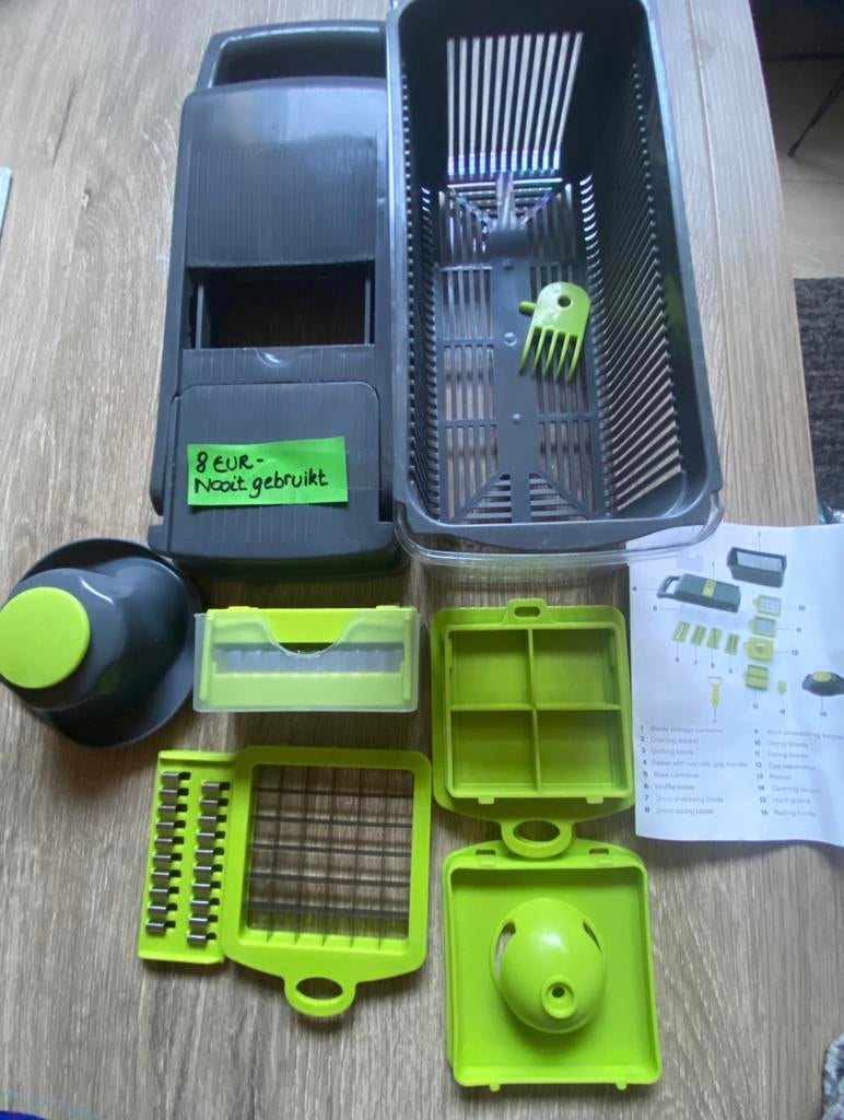 Mandoline - non utilisée., Maison & Meubles, Cuisine | Ustensiles de cuisine, Neuf, Enlèvement ou Envoi