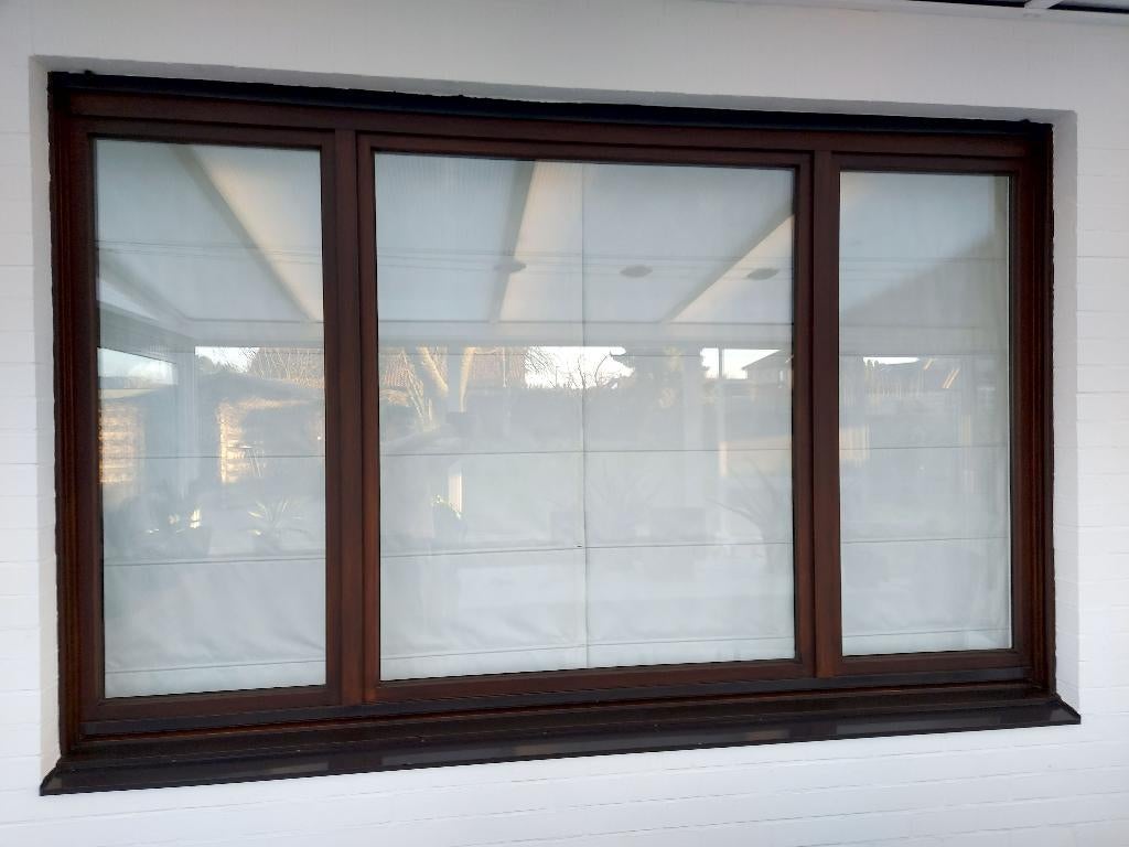 raam met 2 vleugels in merbau (hardhout)   + rolluik, Bricolage & Construction, Vitres, Châssis & Fenêtres, Double vitrage, 160 cm ou plus