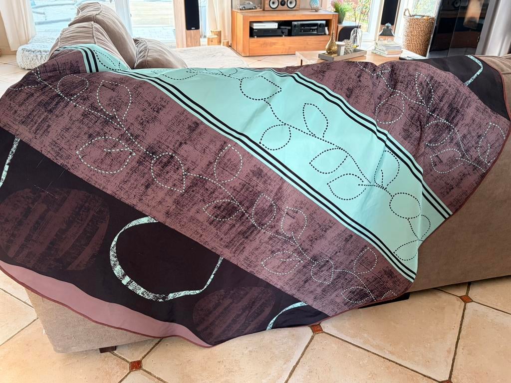 Nappe ronde de 160 cms de diamètre, état impeccable, Maison & Meubles, Enlèvement, Comme neuf