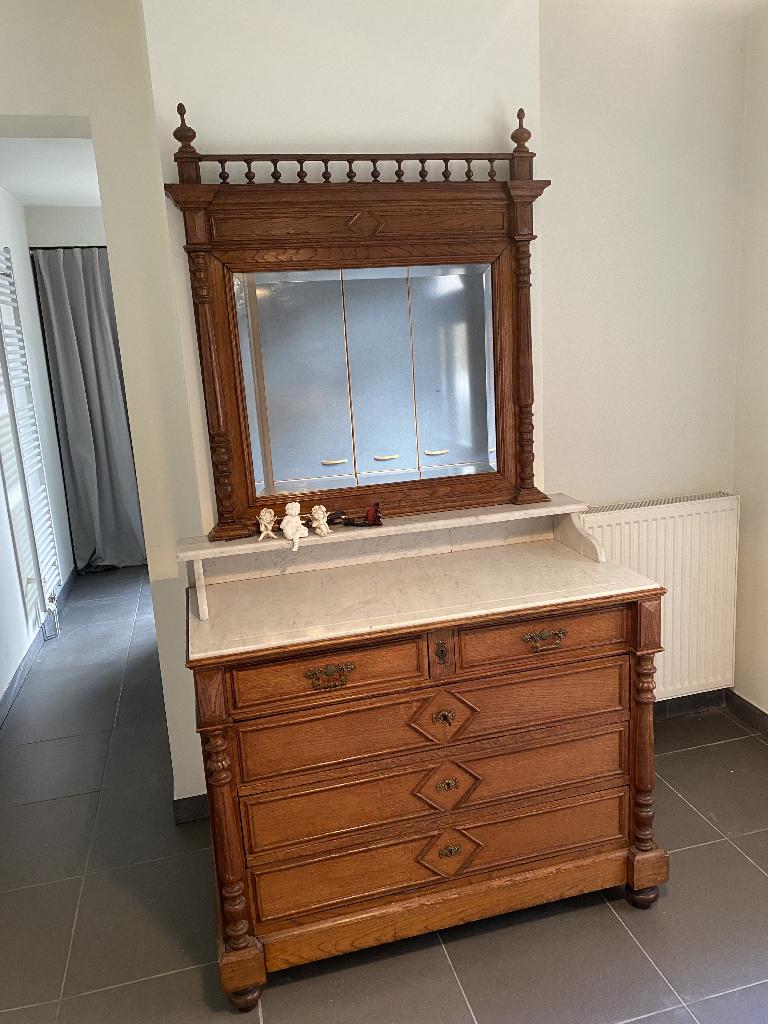 brocante commode met marmeren blad en spiegel, Ophalen