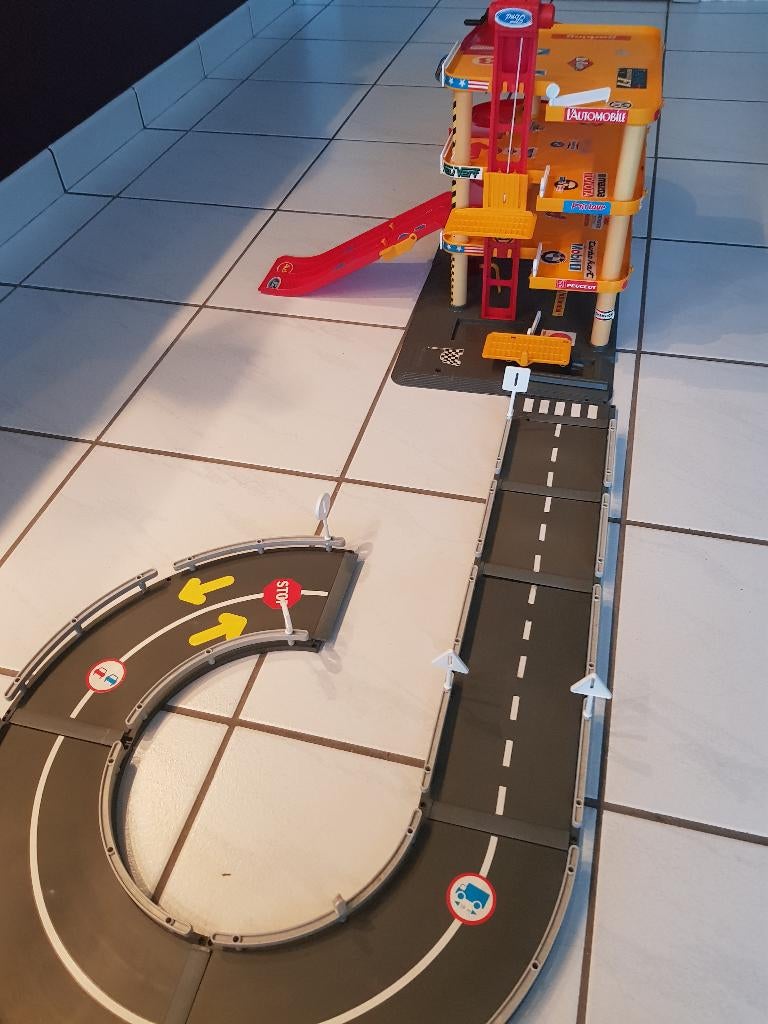 Autogarage, Ophalen, Gebruikt