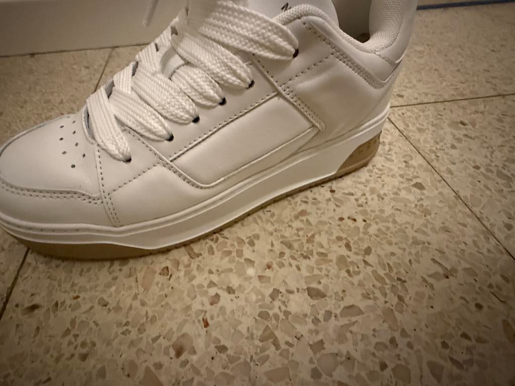 Sneaker blanche Hogan, Enlèvement ou Envoi, Comme neuf, Baskets