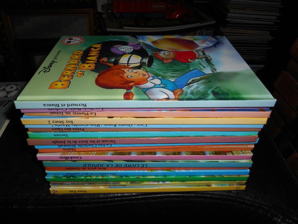 Lot de 21 BD Disney ( Mickey Club), Enlèvement ou Envoi