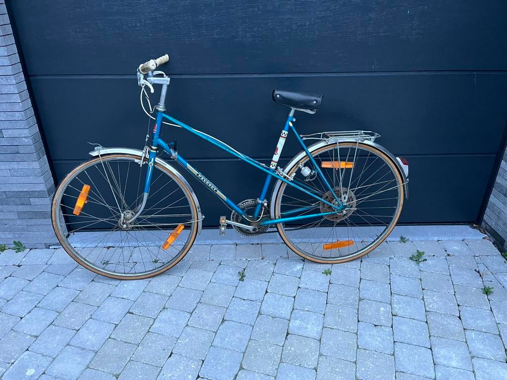 Retro damesfiets peugeot, Fietsen en Brommers, Fietsen | Oldtimers, Ophalen