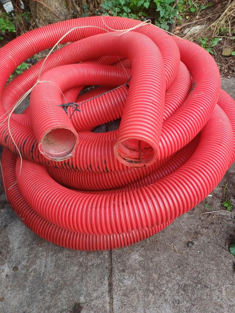 Gaine pour cable electriques 15 metres, Bricolage & Construction, Enlèvement, Utilisé, Câble ou Fil électrique