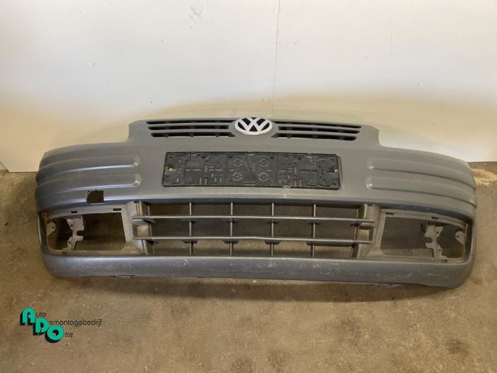 Voorbumper van een Volkswagen Caddy (Caddy 04-), Auto-onderdelen, Carrosserie, Bumper, Volkswagen, Gebruikt, 3 maanden garantie