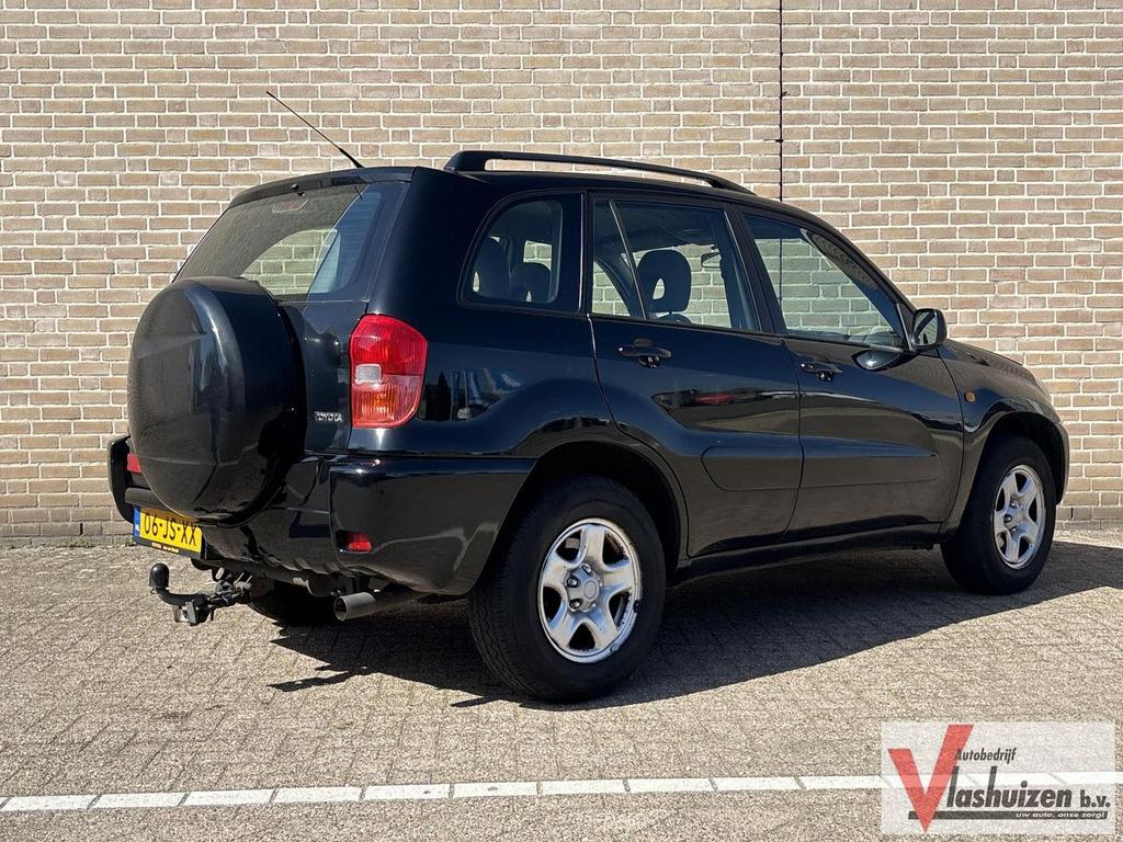 Toyota RAV 4 2.0-16V VVT-i Luna | Airco | Trekhaak |, Auto's, Toyota, 211 g/km, Elektrische ramen, Zwart, Bedrijf