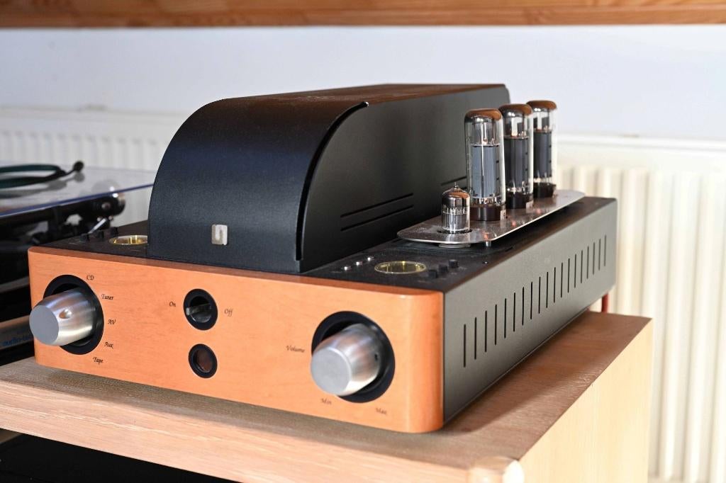 Buizenversterker Unison Research S6, Ophalen, Versterker