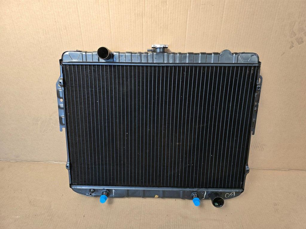 Nieuwe Valeo radiateur 52028627AB Dodge Ram Van 2001–2003, Autos : Pièces & Accessoires, Neuf, -, -, -