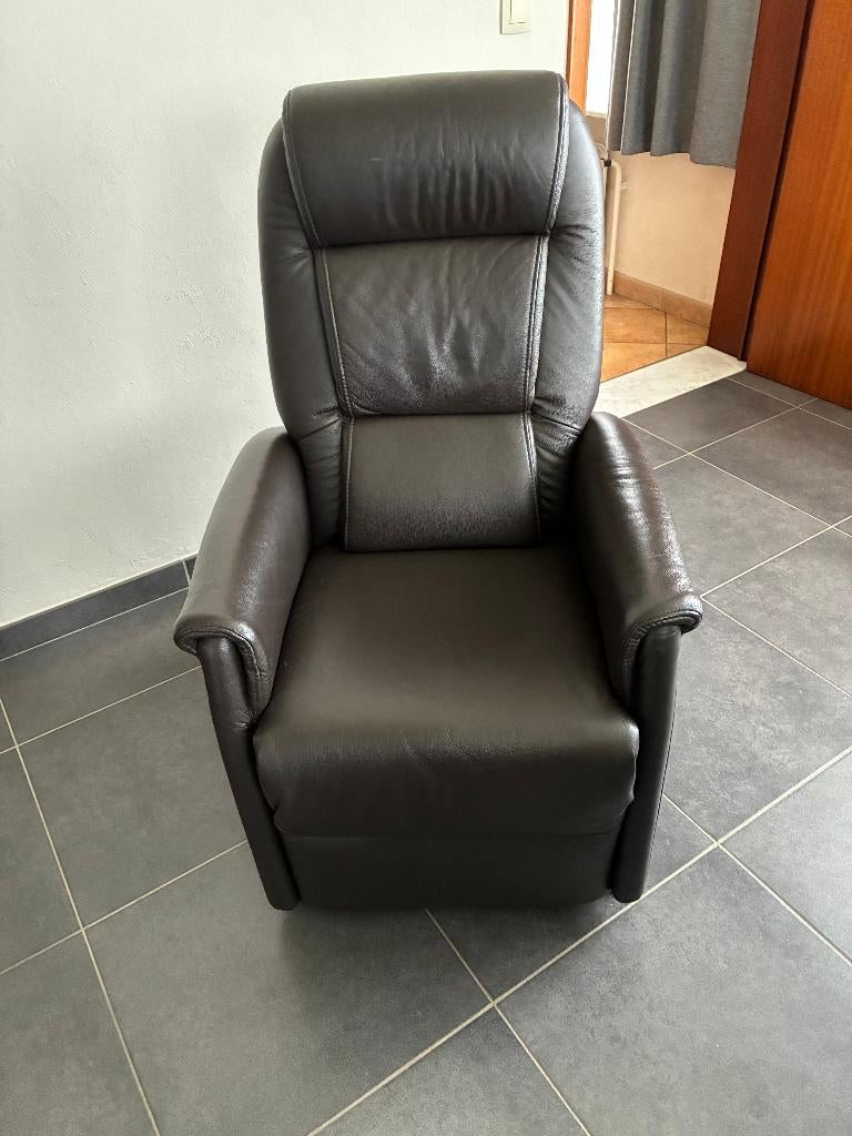 elektrische relax, Ophalen, Zo goed als nieuw, Eenpersoons, Leer