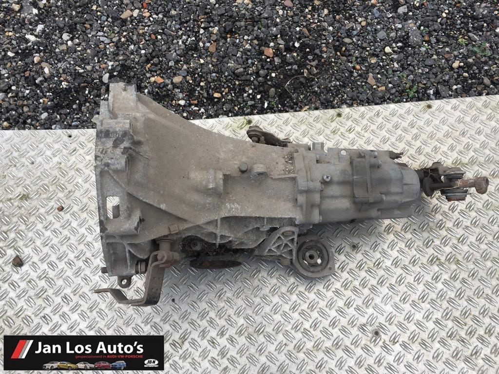 Versnellingsbak VW 5cil Audi Coupe type 85, 80 B2 ('78-'86), Auto-onderdelen, Ophalen, Gebruikt, -, -