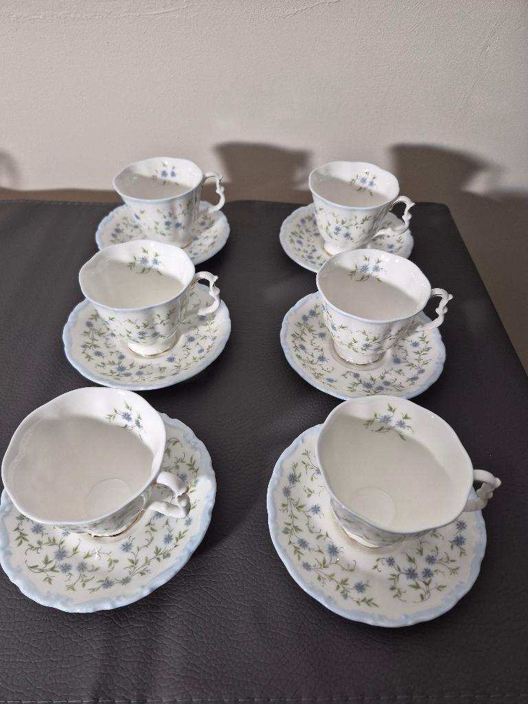 Royal Albert Caroline dames kopjes- 6 stuks, Antiek en Kunst, Antiek | Servies los, Ophalen of Verzenden