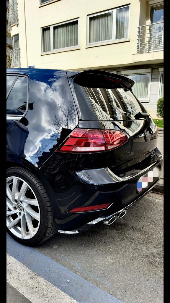 Volkswagen Golf 7.5 1.6 TDI – Full Pack R – Noir – Jantes 18, Auto's, Stof, 4 cilinders, 1820 kg, Zwart