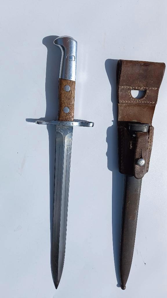 Baïonnette suisse Elsener Schwyz, Collections, Enlèvement ou Envoi, Armée de terre, Couteau ou Poignard