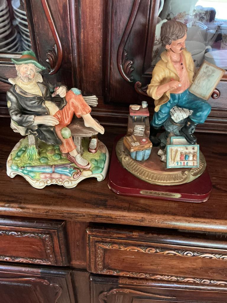 2 beeldjes porselein, Capodimonte, Ophalen, Zo goed als nieuw