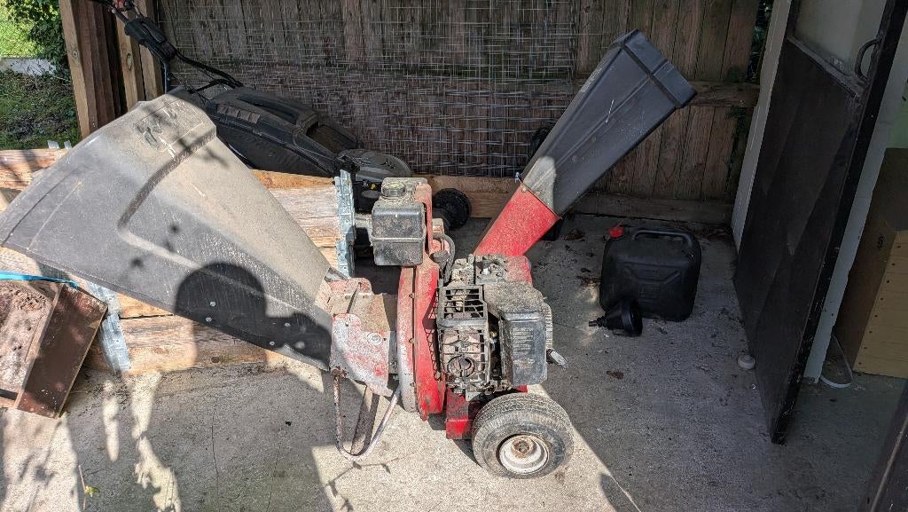 Hakselaar 8pk - Briggs & Stratton, Tuin en Terras, Hakselaars, Gebruikt, Benzine, Ophalen