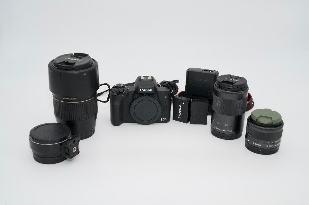 Canon M50 + 15-45mm + 55-200mm + Tamron 70-300mm, Enlèvement ou Envoi, Canon, Compact, Comme neuf